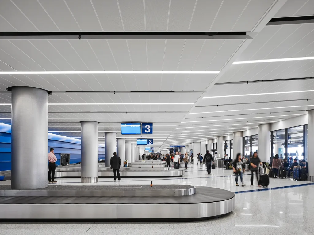 United Terminal 7